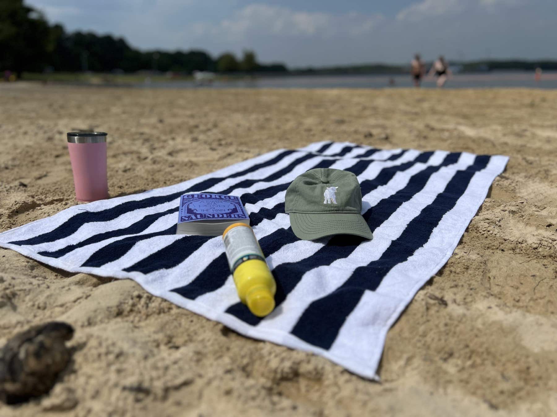 amazonbasics-cabana-stripe-sand-horizon-2