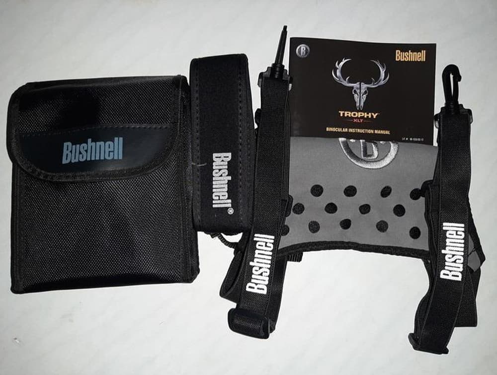 bushnell-trophy-bone-collector-binoculars-accessories.jpg