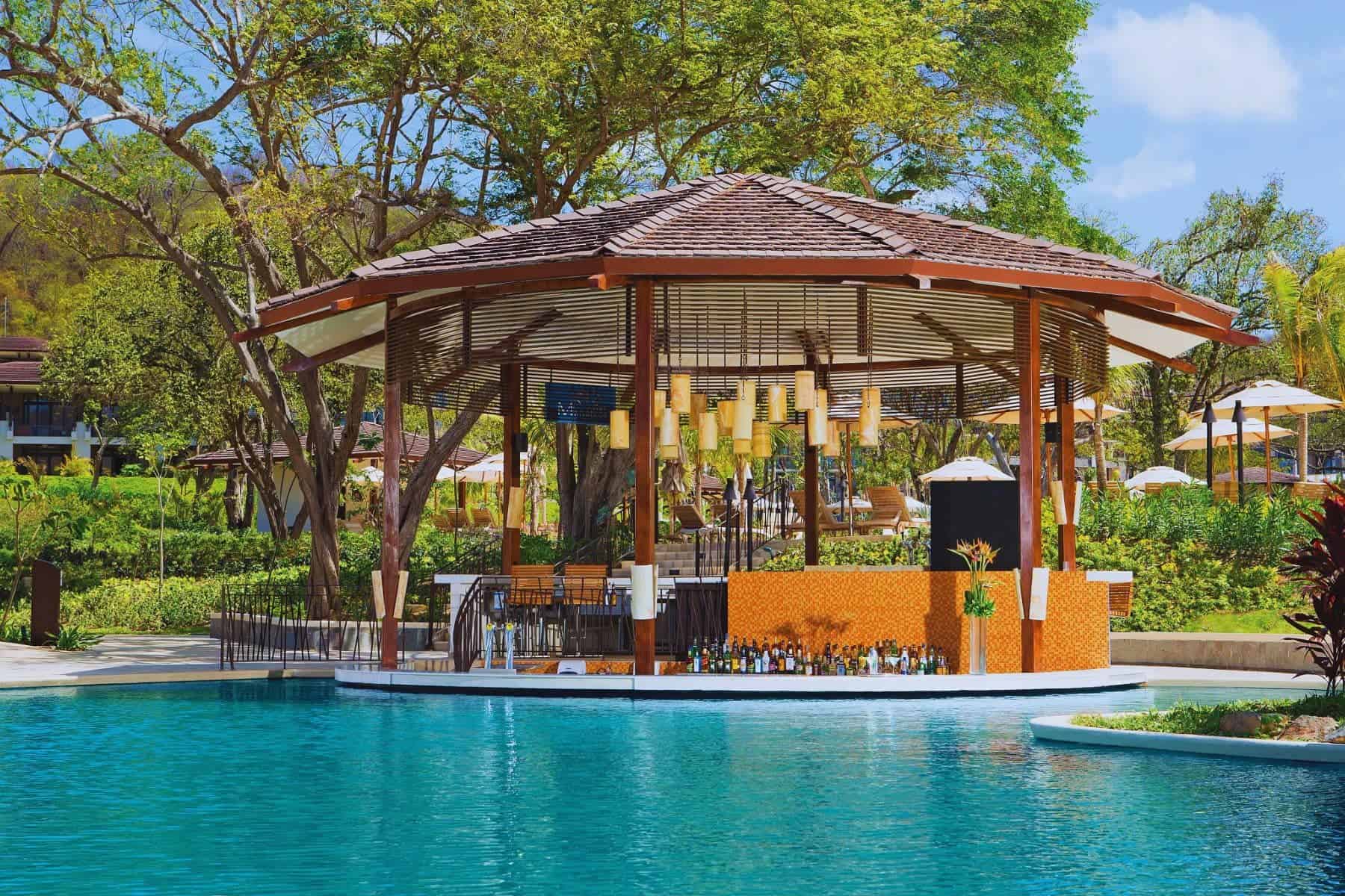 Dreams Las Mareas Costa Rica Pool Bar