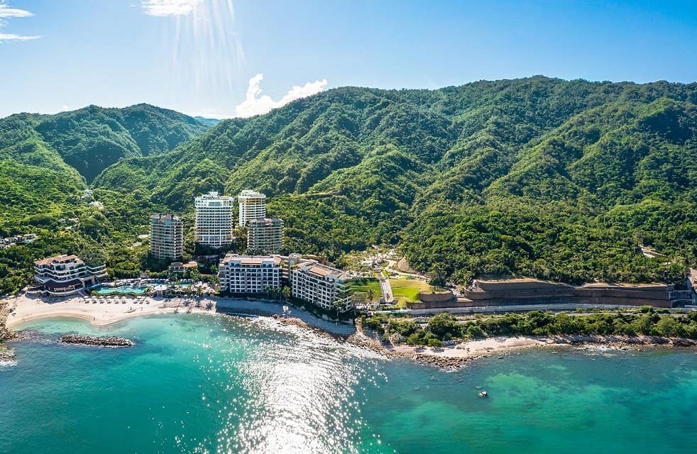 Garza Blanca Preserve Resort & Spa