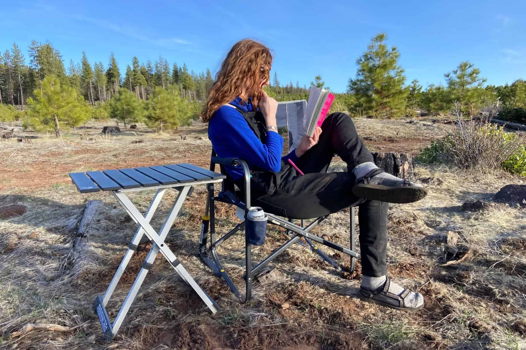 gci-freestyle-rocker-lounging