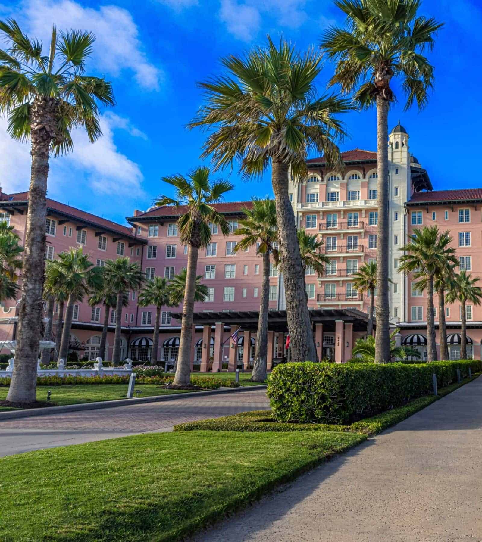 Grand Galvez Entrance