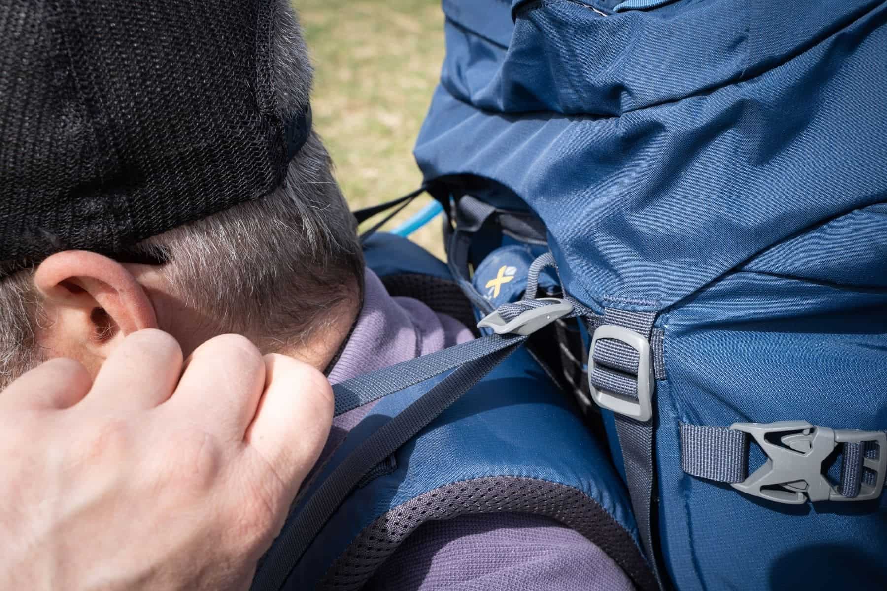 jack-wolfskin-highland-trail-55-shoulder-strap