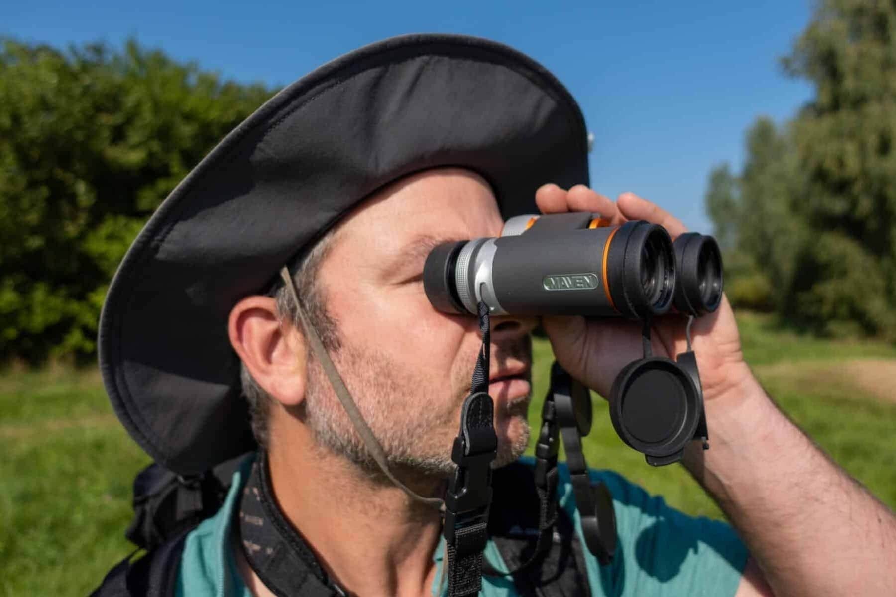maven-b-3-binocular-side-view-bradley