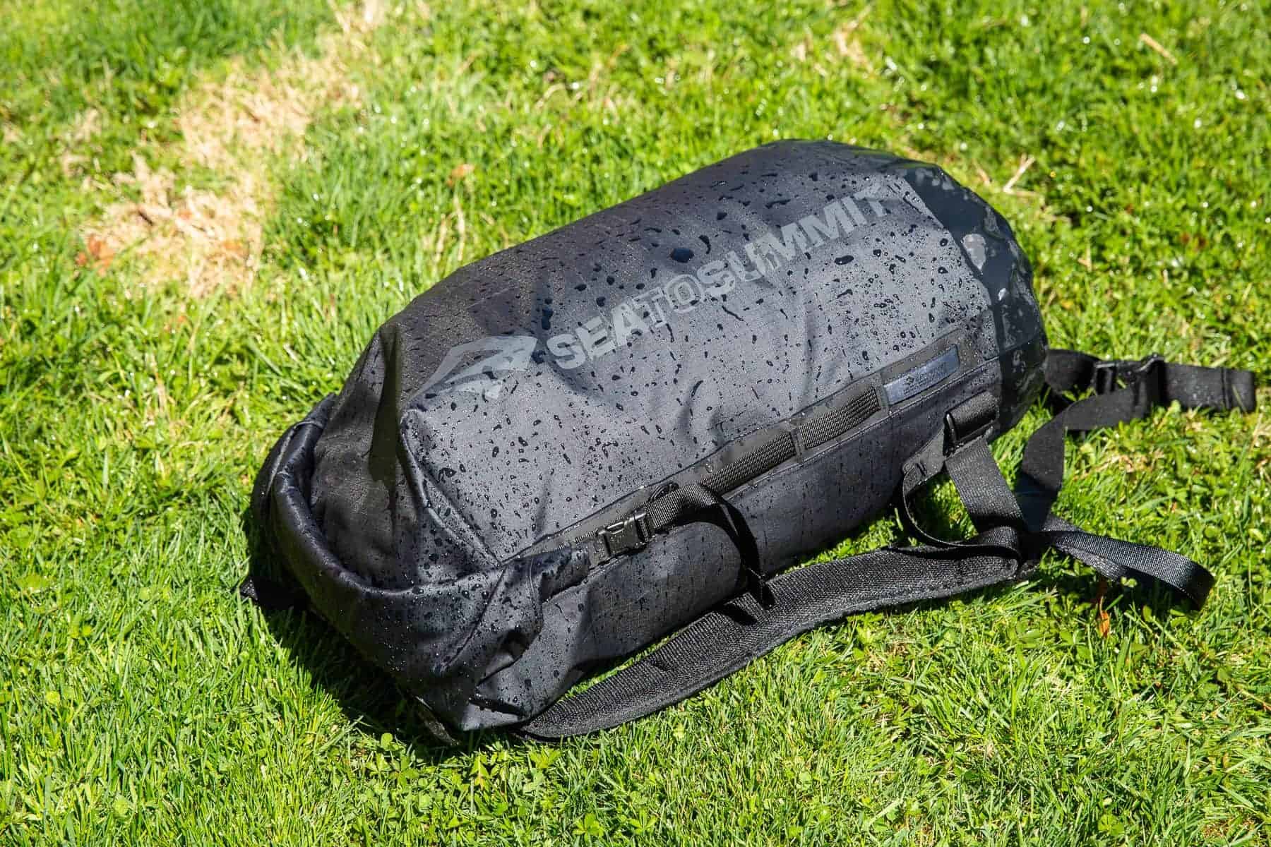 sea-to-summit-big-river-dry-flat-lay