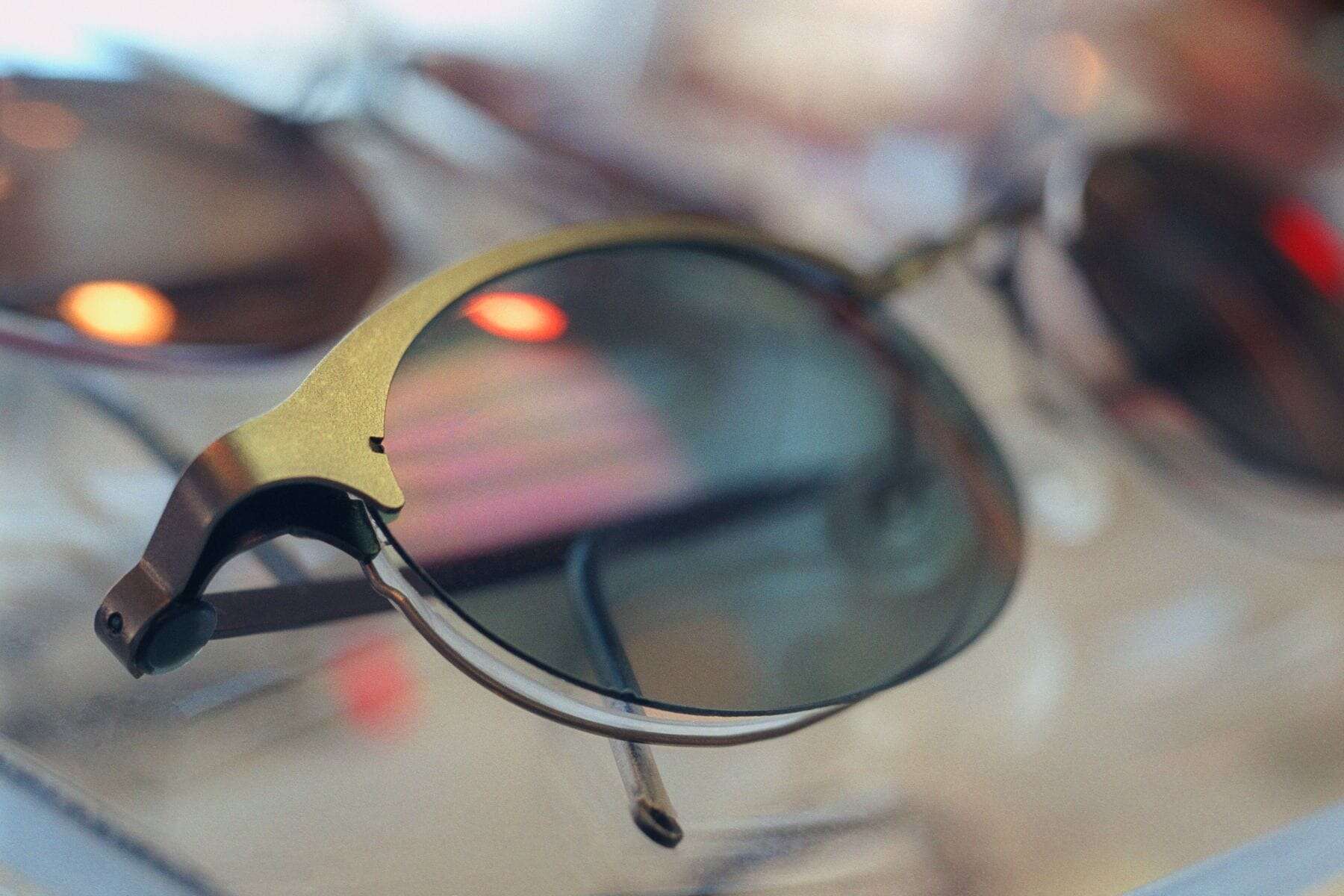 Sunglasses Guide Lens