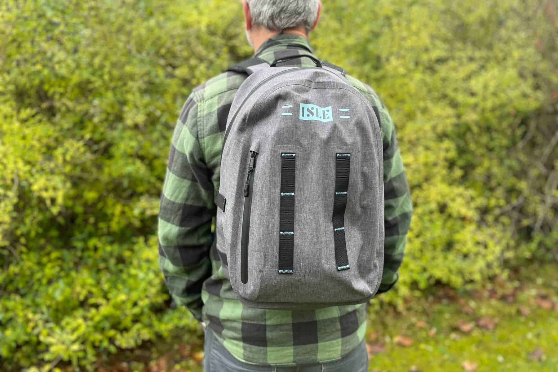 waterproof-backpacks-guide-back-isle